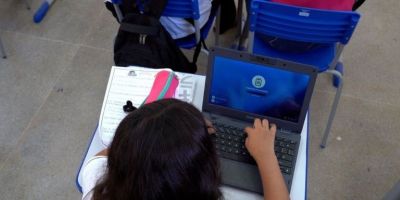 Acesso à internet em escolas da rede pública do Rio Grande do Sul chega a 99,1% em 2025