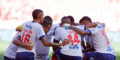 Inter perde para o Bahia no Beira-Rio e segue sem vencer no Brasileirão