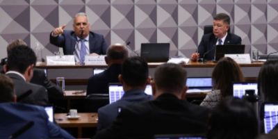 Mendonça proíbe CPMI do INSS de acessar dados de Vorcaro em sala-cofre