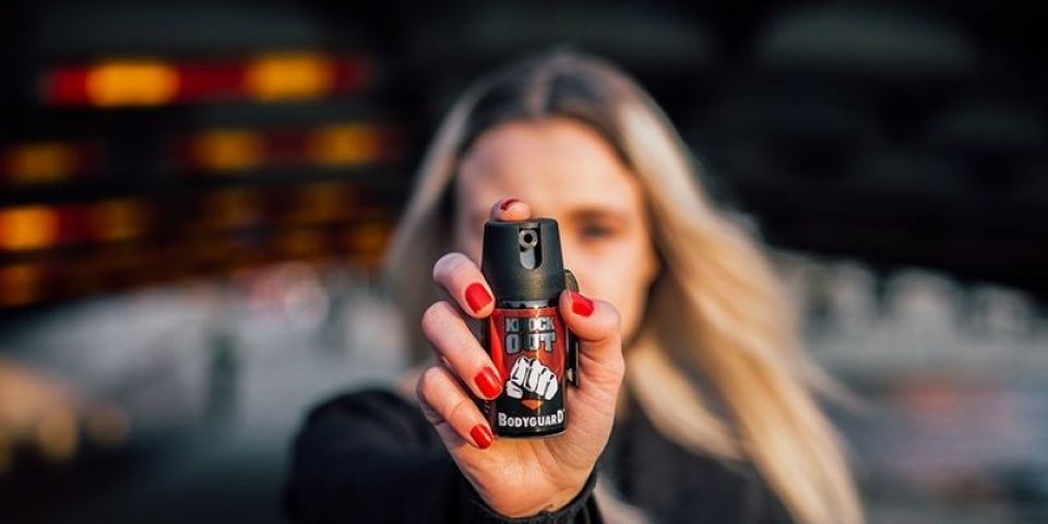 Projeto propõe autorizar spray de pimenta para mulheres a partir dos 16 anos em Camaquã