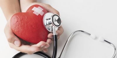 Estudo de Harvard reforça que a qualidade da alimentação é decisiva para proteger o coração, inclusive antes e depois de cirurgias cardíacas