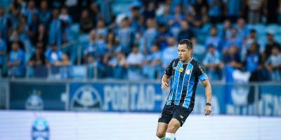 Grêmio divulga nota sobre grave lesão de Marlon e informa prazo de retorno