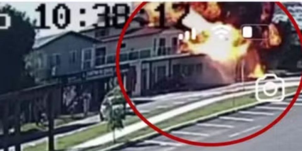 VÍDEO: Queda de avião mata quatro pessoas em Capão da Canoa