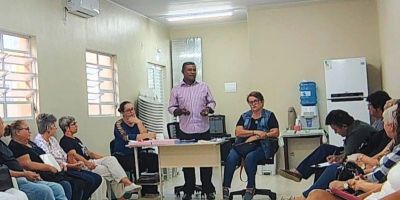 Assistência Social realiza encontro com artesãos em Tapes