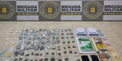 Duas pessoas são presas por tráfico de drogas em Camaquã