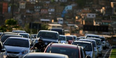 Financiamento de veículos cresce 12,8% no trimestre