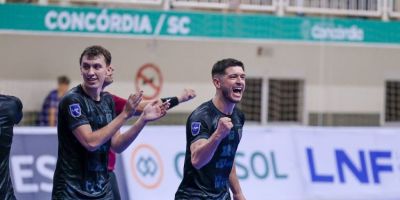 Vélez Camaquã goleia fora de casa e conquista primeira vitória na LNF Silver 2026