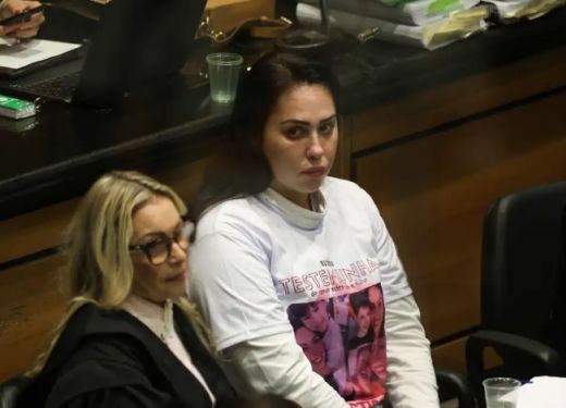 Monique Medeiros se entrega à polícia e volta a ser presa