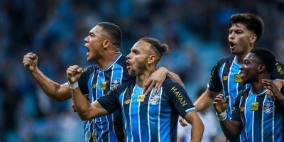 Grêmio vence o Confiança por 2 a 0 e abre vantagem na 5ª fase da Copa do Brasil