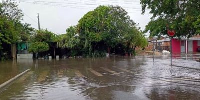 Temporal no RS deixa desalojados e provoca danos em 19 cidades