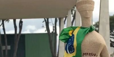 Moraes rejeita revisar pena de Débora do Batom, condenada pelo 8/1