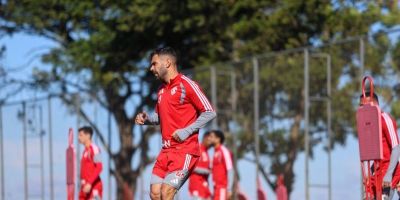 Buscando subir na tabela, Inter visita o Coritiba neste sábado (9)
