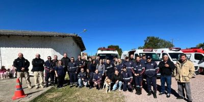 PRF realiza treinamento sobre sinalização de acidentes de trânsito para equipes do Samu