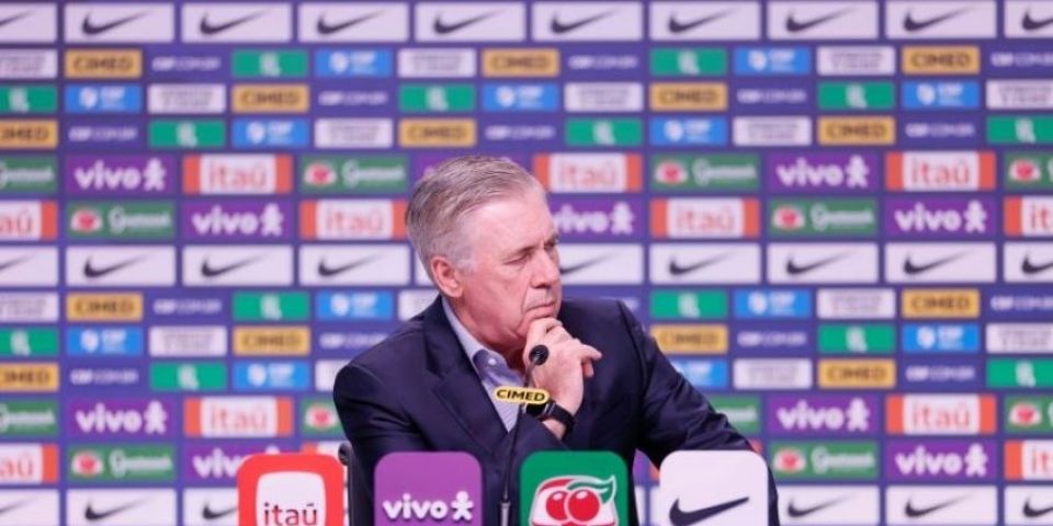 CBF anuncia ampliação de contrato com técnico Carlo Ancelotti