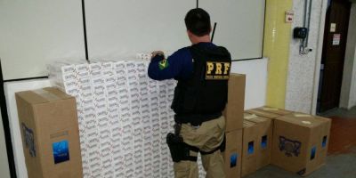 Polícia Rodoviária Federal apreende contrabando de cigarros em Canguçu