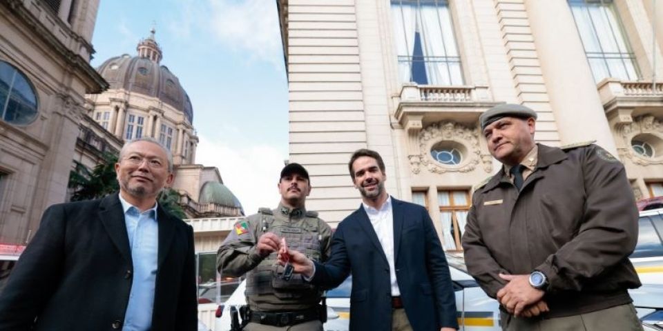 Governo do RS entrega 47 novas viaturas à Brigada Militar e à Polícia Civil