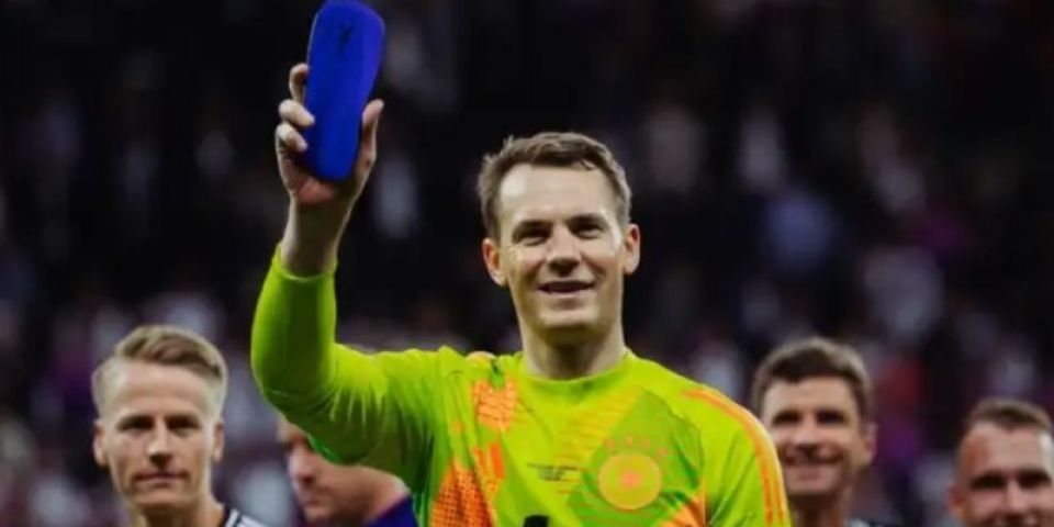 Goleiro Manuel Neuer é convocado pela Alemanha para a Copa do Mundo