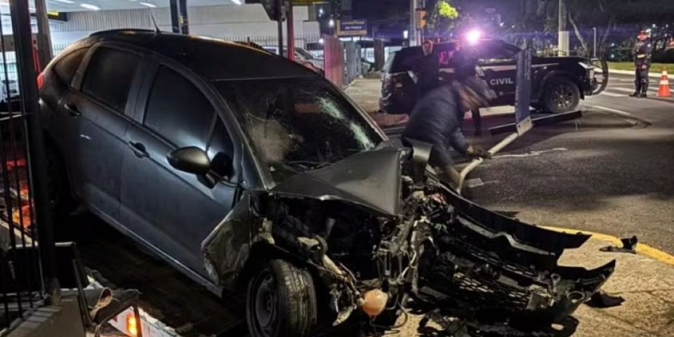 Policial militar morre em grave acidente de trânsito em Porto Alegre