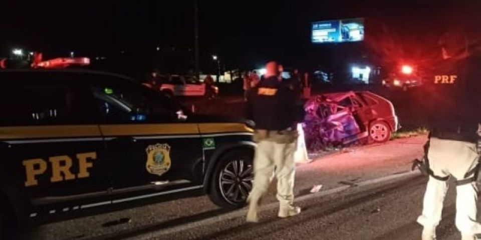 Pelotense morre em colisão frontal na BR-116 em Turuçu