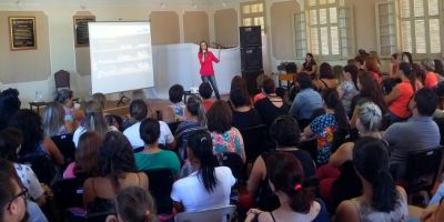 Professores da Educação Infantil da Rede Municipal de Ensino participam de Encontros de Formação Continuada