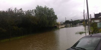 Camaquã amanheceu debaixo d'água neste sábado