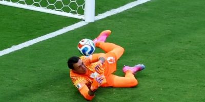 Uruguai é derrotado pela Espanha e está fora da Copa do Mundo