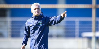Tentando se afastar do Z4, Grêmio recebe o Fluminense neste domingo