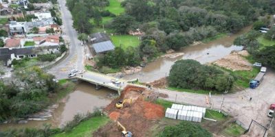 Inicia instalação de aduelas para ampliar vazão do Arroio Duro na ponte do CTG Camaquã