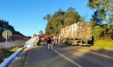 Homem de 36 anos morre em colisão frontal entre carro e carreta no RS