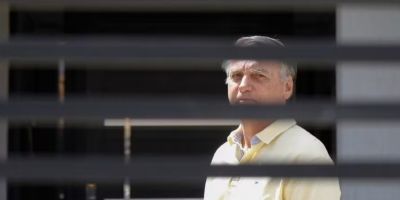 Bolsonaro pede ao STF para receber os filhos no Dia dos Pais