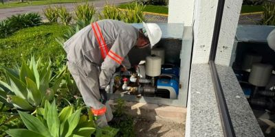 Corsan instala 209 equipamentos para reduzir rompimentos, vazamentos e acelerar retomada do abastecimento em 74 municípios