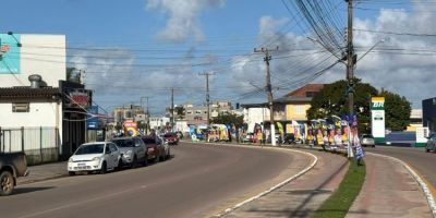 Ciclista sofre acidente em windbanner de propaganda política em Camaquã