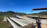 Construção da Ponte do Jacó avança e melhora ligação entre interior e cidade de Cerro Grande do Sul