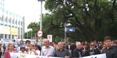 Prefeitura de Camaquã participa de ato de protesto em favor dos Municípios na Capital Gaúcha