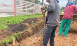 Começam os trabalhos de calçamento na Rua Ana Gonçalves da Silva, em Camaquã