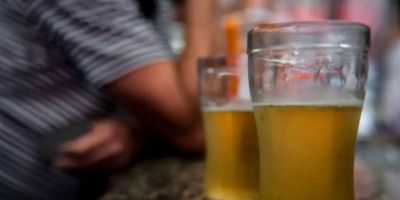 Álcool e cigarro podem causar cegueira, alertam especialistas