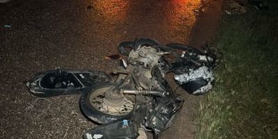 Mulher de 27 anos morre em colisão frontal entre moto e camionete em Eldorado do Sul