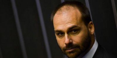 Ministério da Justiça demite Eduardo Bolsonaro por abandono de cargo