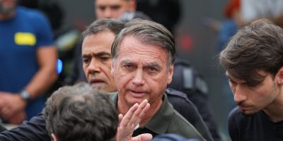 Trama golpista: defesa de Bolsonaro desiste de suspensão da pena