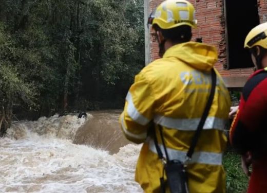 Sobe para seis o número de mortos após temporal no RS