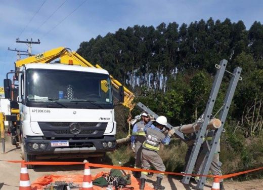 CEEE Equatorial faz apelo à população contra a violência às equipes em campo
