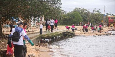 Quinta edição do #LimpeOLagoGuaíba reúne cerca de mil pessoas e retira duas toneladas de resíduos da Orla do Lami