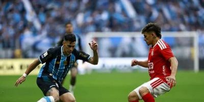 Em jogo disputado, Grêmio e Inter empatam em 1 a 1 na Arena