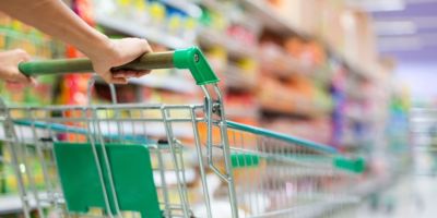 Fim da escala 6 x 1 trará impacto direto nos preços dos produtos, alertam supermercados 