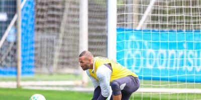 Lutando contra o rebaixamento, Grêmio recebe o Cruzeiro na Arena
