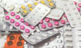 Anvisa proíbe lotes de medicamento para tratar câncer