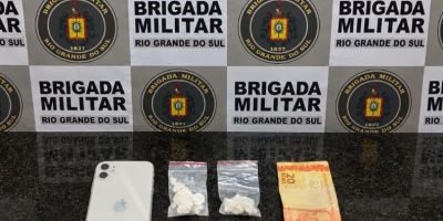 Mulher de 23 anos é presa por tráfico de drogas em São Lourenço do Sul