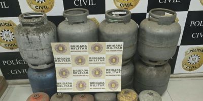 Polícia Civil e Brigada Militar apreendem botijões de gás e tampas de esgoto em São Lourenço do Sul