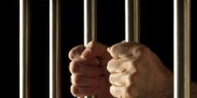 Ação pede que presos que estão em delegacias sejam transferidos para presídios