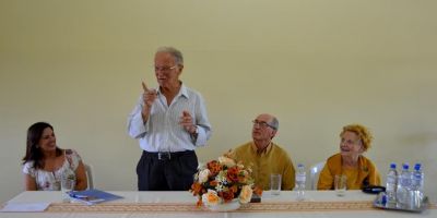 Irmão Herbert recebe homenagem de ex-alunos do Colégio Maristas São José em Camaquã